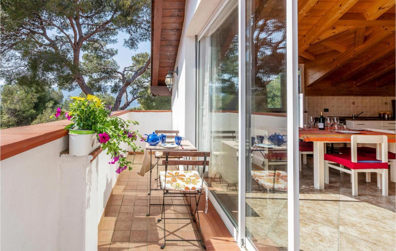 Amazing apartment in Andora with WiFi&2 Bedrooms Buitenkant foto